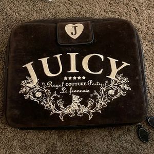VINTAGE JUICY COUTURE Y2K BLACK VELOUR LAPTOP CASE ( logos on front and back)